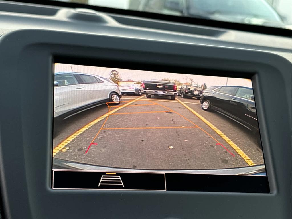 used 2023 Chevrolet Equinox car, priced at $23,999