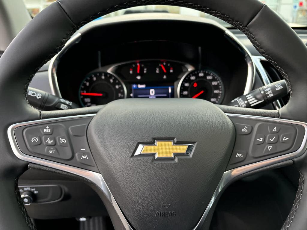used 2023 Chevrolet Equinox car, priced at $23,999