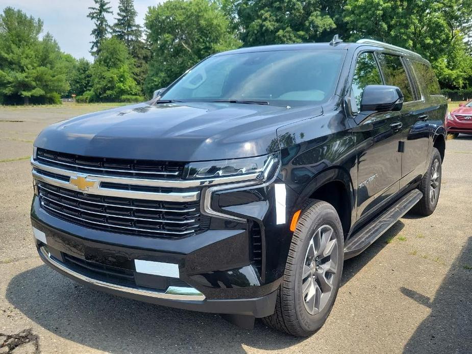 new 2024 Chevrolet Suburban car, priced at $75,705