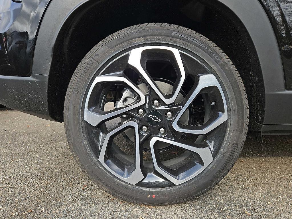 new 2026 Chevrolet Trax car, priced at $27,348