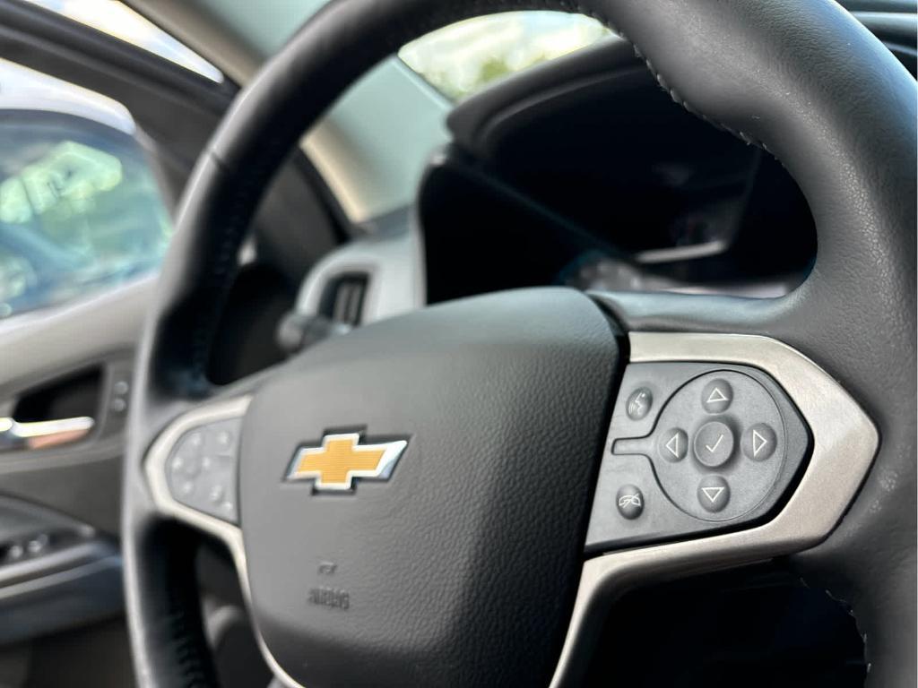 used 2022 Chevrolet Colorado car, priced at $30,999