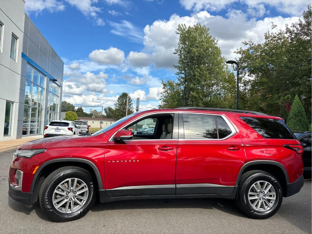 used 2023 Chevrolet Traverse car, priced at $31,599