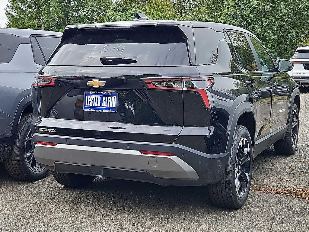 new 2026 Chevrolet Equinox car, priced at $31,533