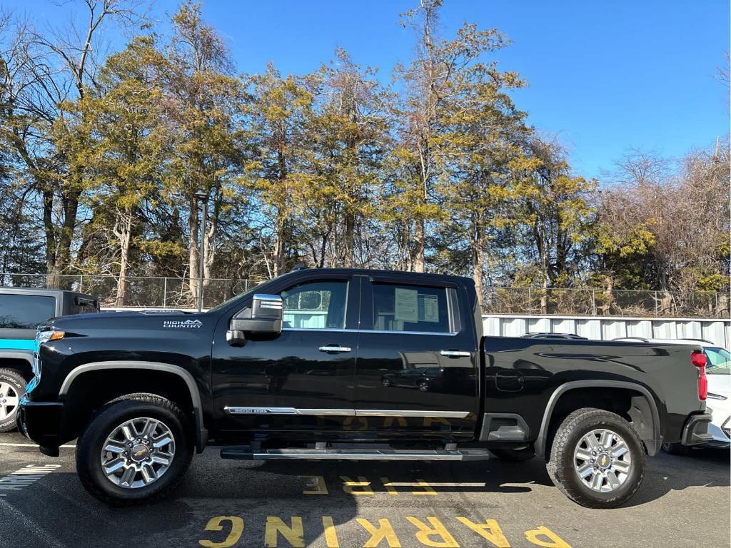 used 2024 Chevrolet Silverado 2500 car, priced at $69,999