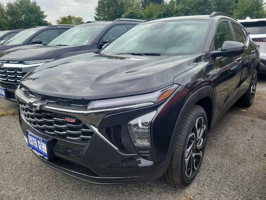 new 2025 Chevrolet Trax car, priced at $26,460