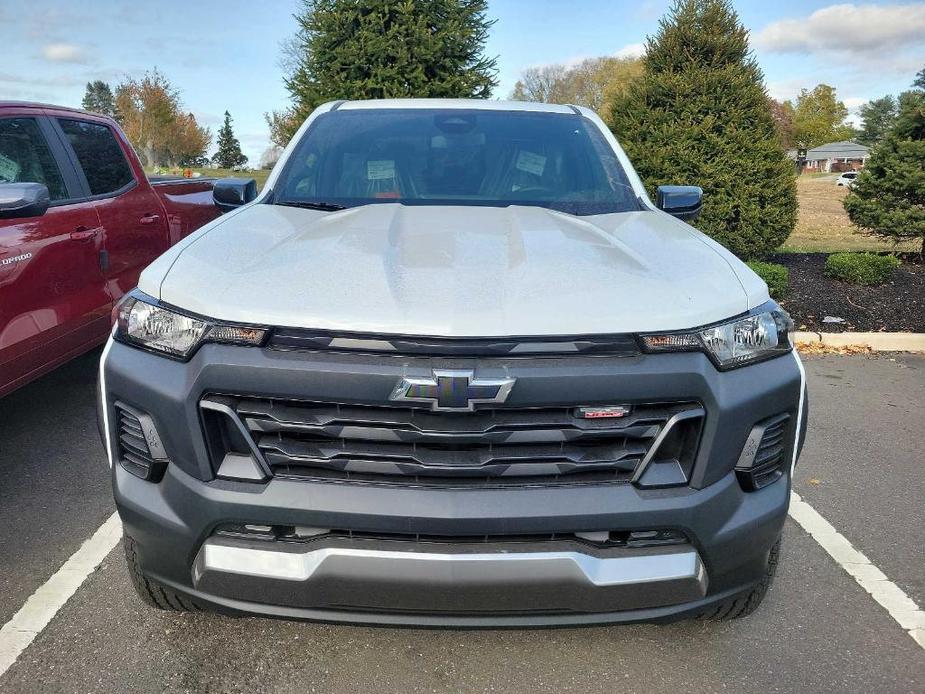 new 2024 Chevrolet Colorado car, priced at $40,870