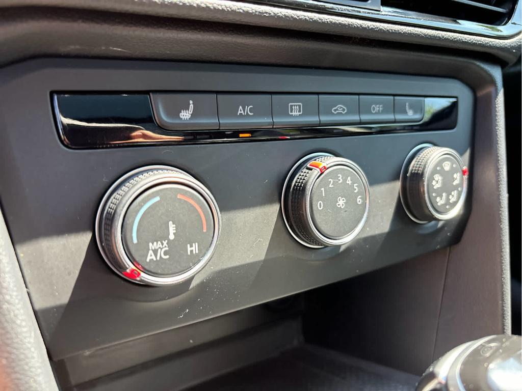 used 2022 Volkswagen Taos car, priced at $21,999