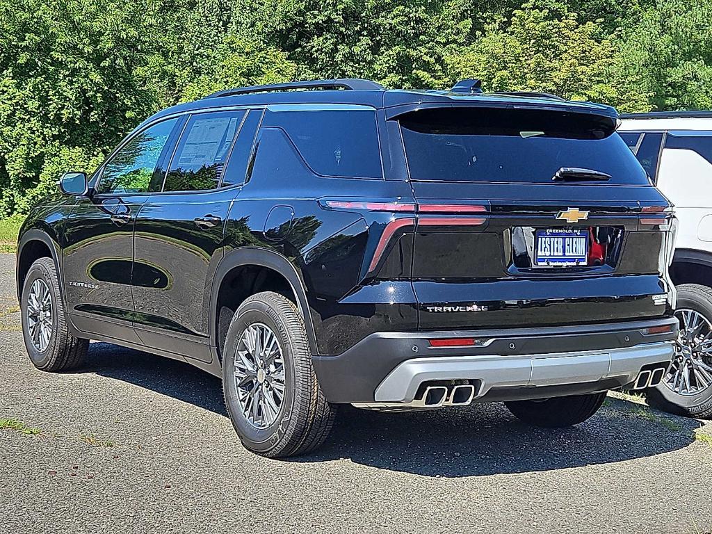 new 2025 Chevrolet Traverse car, priced at $42,422