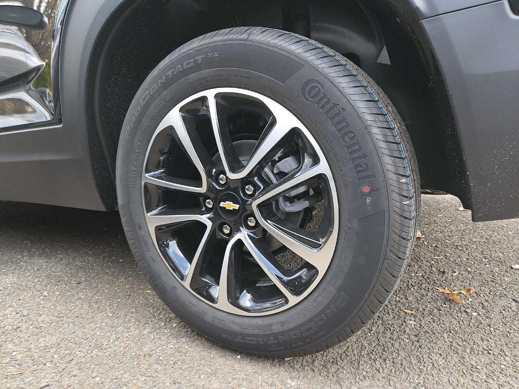 new 2026 Chevrolet TrailBlazer car, priced at $25,853