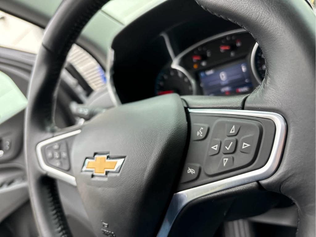 used 2022 Chevrolet Equinox car, priced at $21,799
