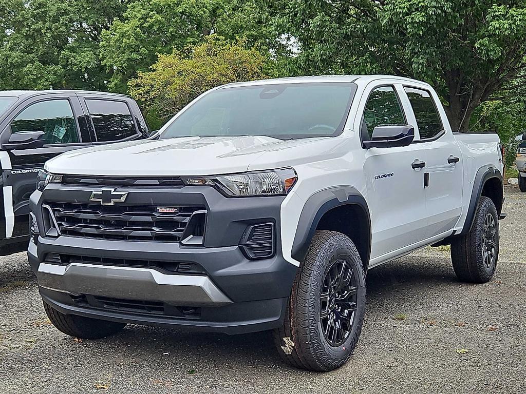 new 2026 Chevrolet Colorado car, priced at $45,423