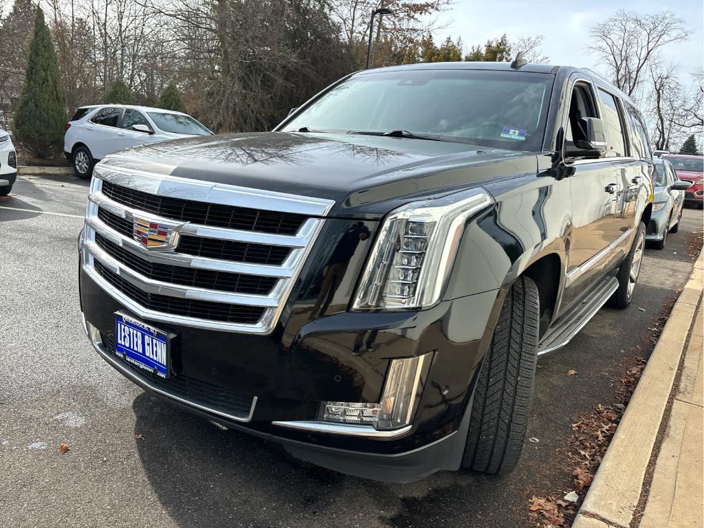 used 2017 Cadillac Escalade ESV car, priced at $20,999