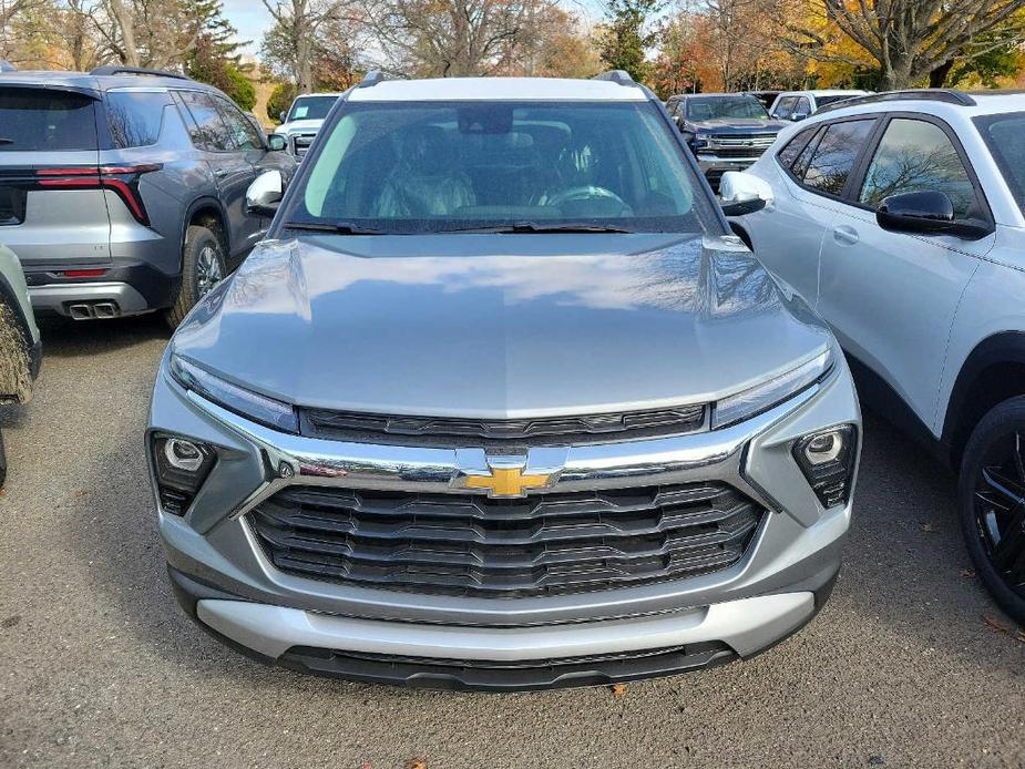 new 2025 Chevrolet TrailBlazer car, priced at $26,905