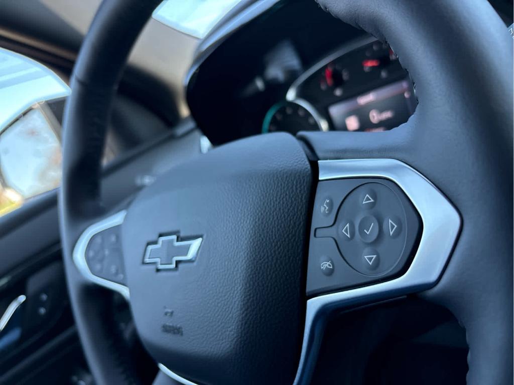 used 2022 Chevrolet Traverse car, priced at $35,999