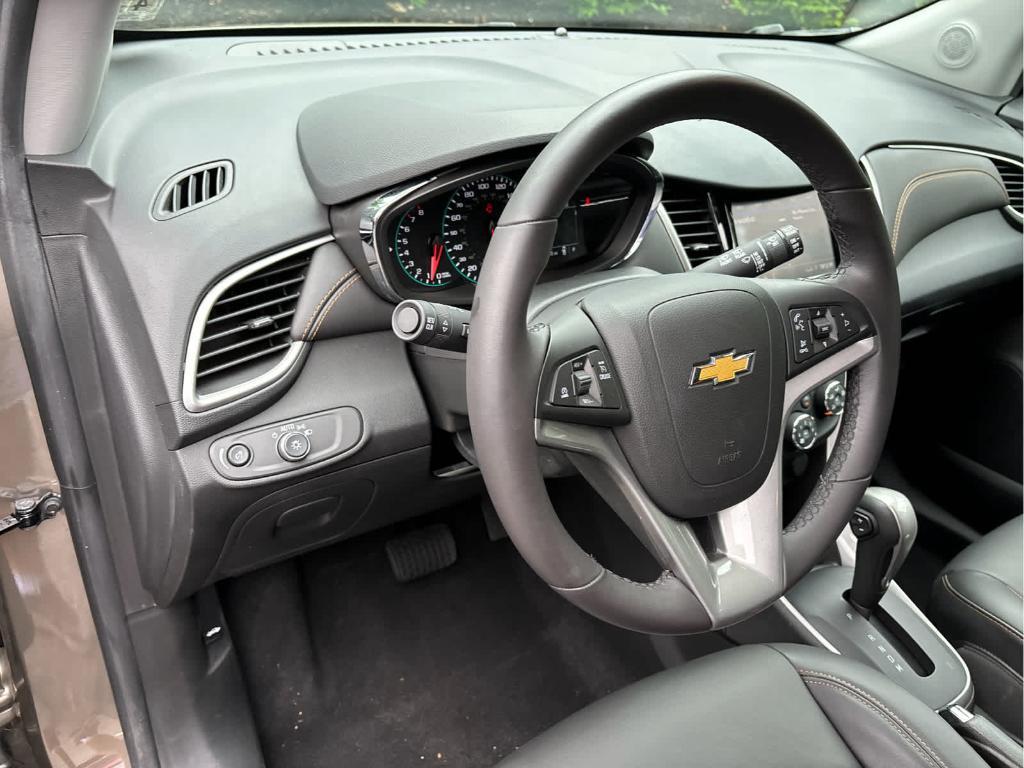 used 2022 Chevrolet Trax car, priced at $19,999