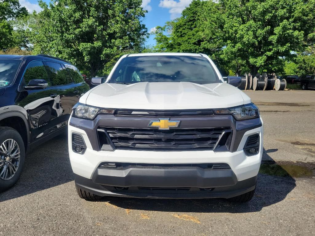 new 2024 Chevrolet Colorado car, priced at $43,840