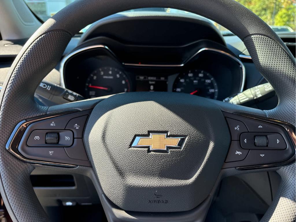 used 2022 Chevrolet TrailBlazer car, priced at $23,859