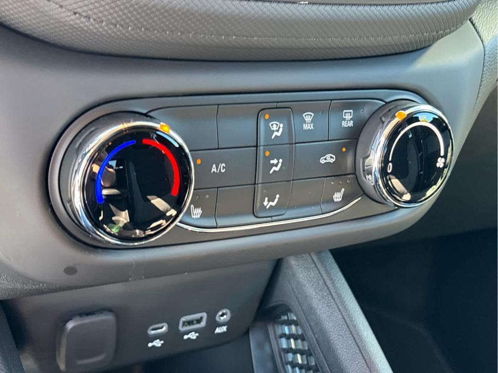 used 2022 Chevrolet TrailBlazer car, priced at $23,859