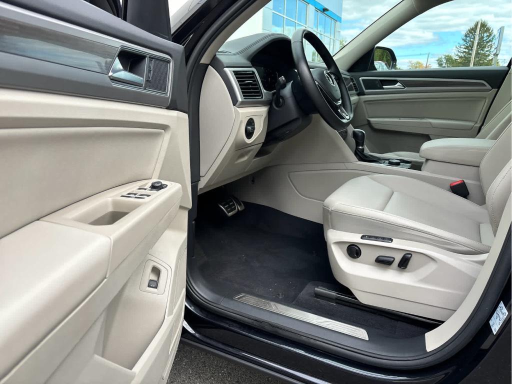 used 2019 Volkswagen Atlas car, priced at $24,499