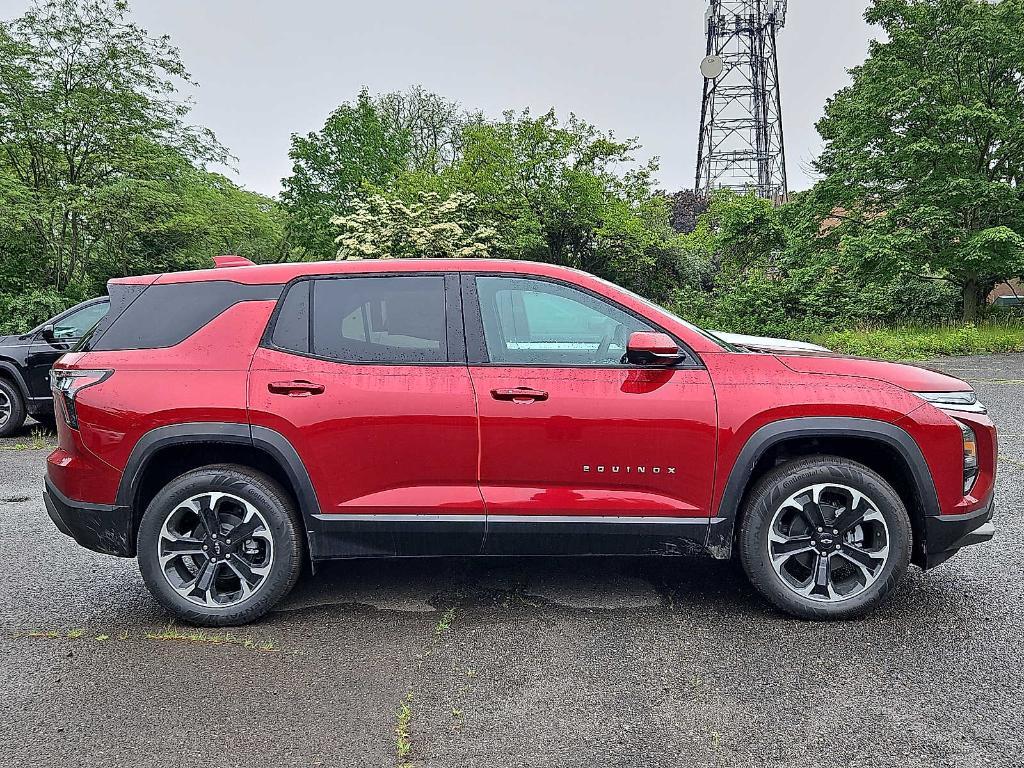 new 2026 Chevrolet Equinox car, priced at $34,643