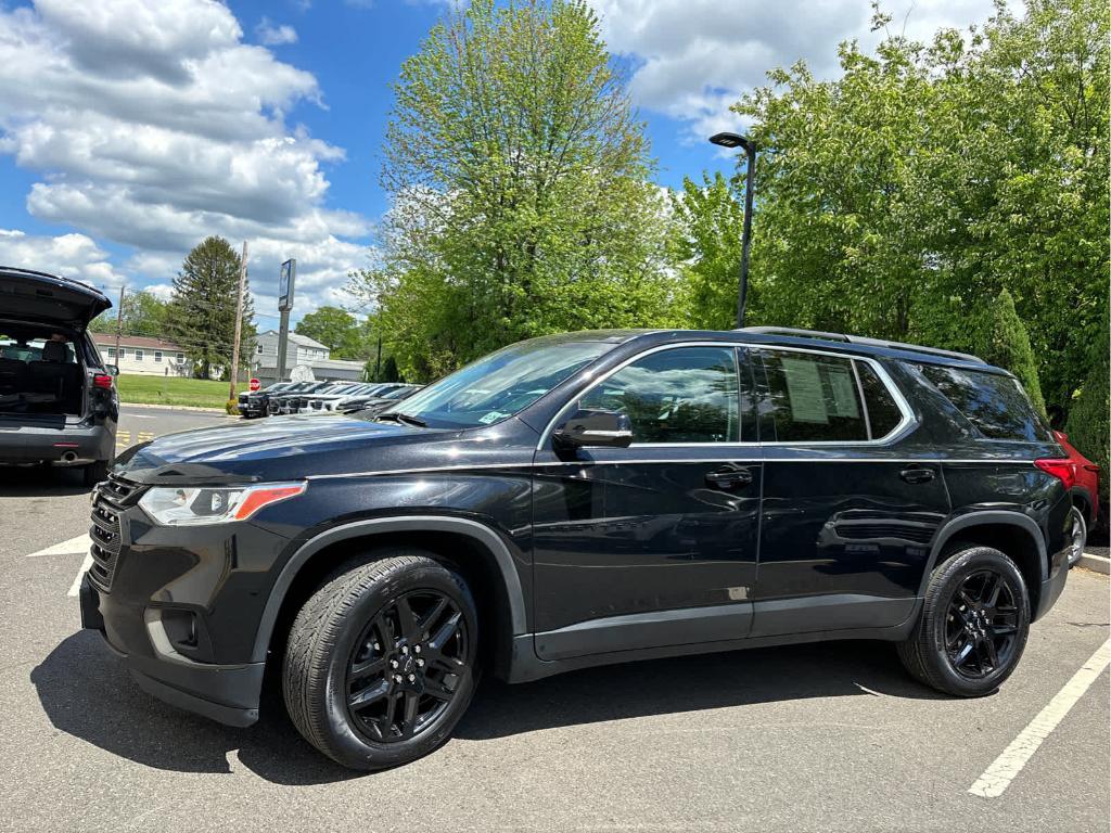 used 2021 Chevrolet Traverse car, priced at $25,999