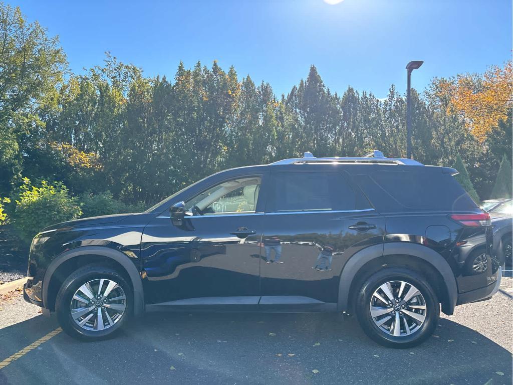 used 2022 Nissan Pathfinder car, priced at $29,150