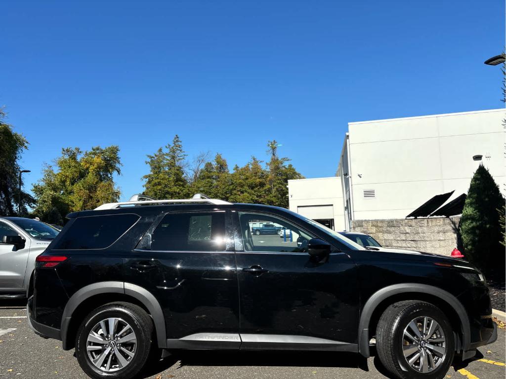 used 2022 Nissan Pathfinder car, priced at $29,150