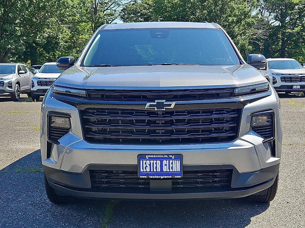 new 2025 Chevrolet Traverse car, priced at $44,707