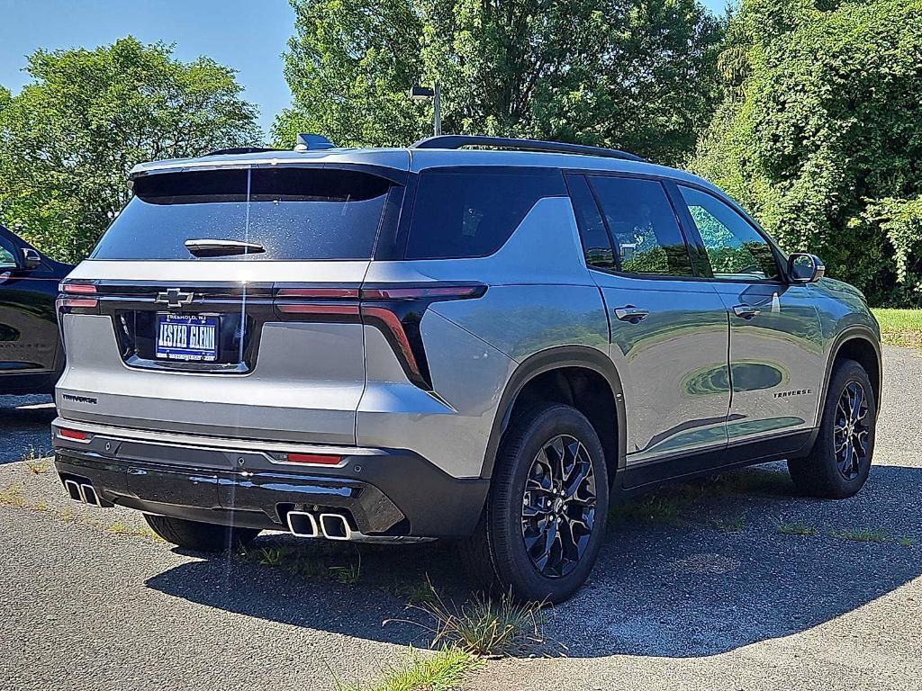 new 2025 Chevrolet Traverse car, priced at $44,707