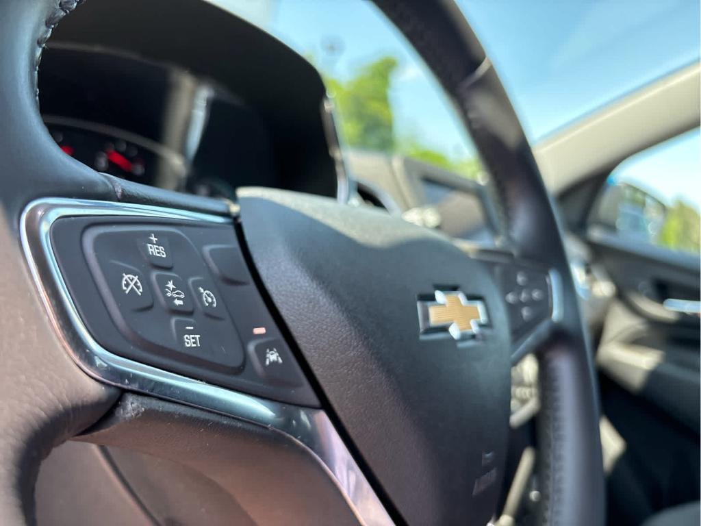 used 2020 Chevrolet Equinox car, priced at $19,999
