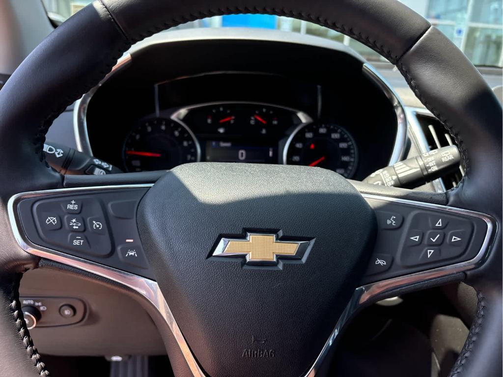 used 2020 Chevrolet Equinox car, priced at $19,999