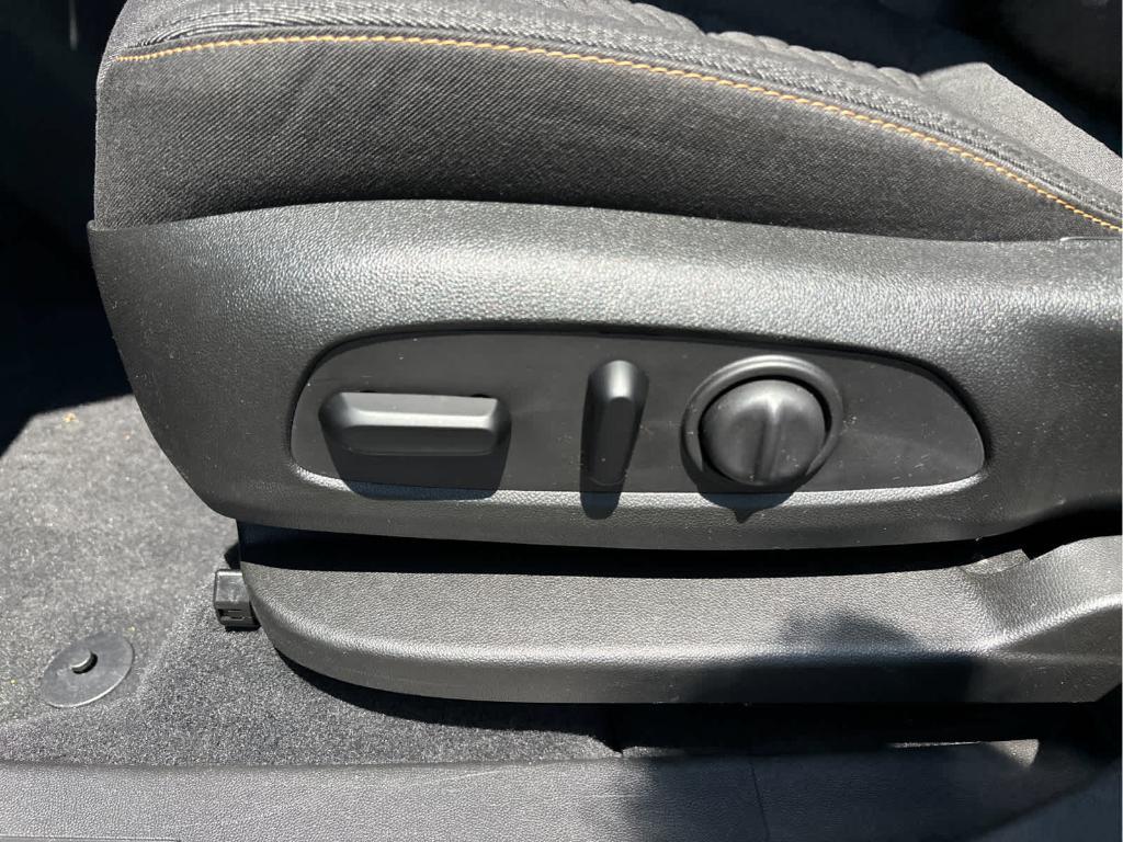 used 2020 Chevrolet Equinox car, priced at $19,999