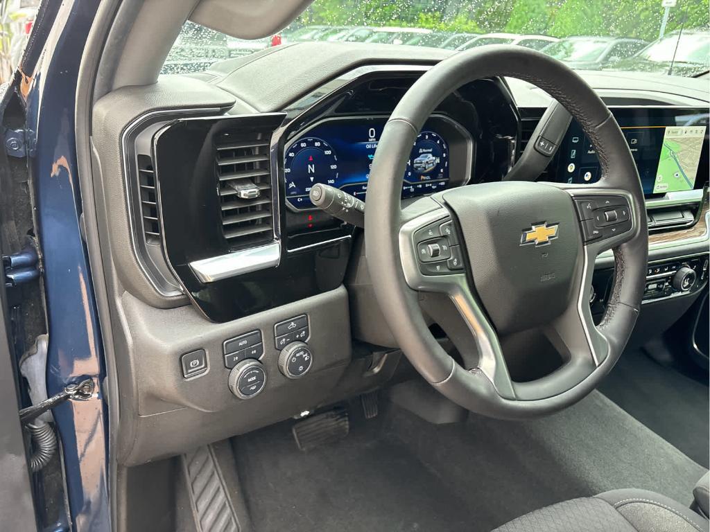 used 2022 Chevrolet Silverado 1500 car, priced at $36,999