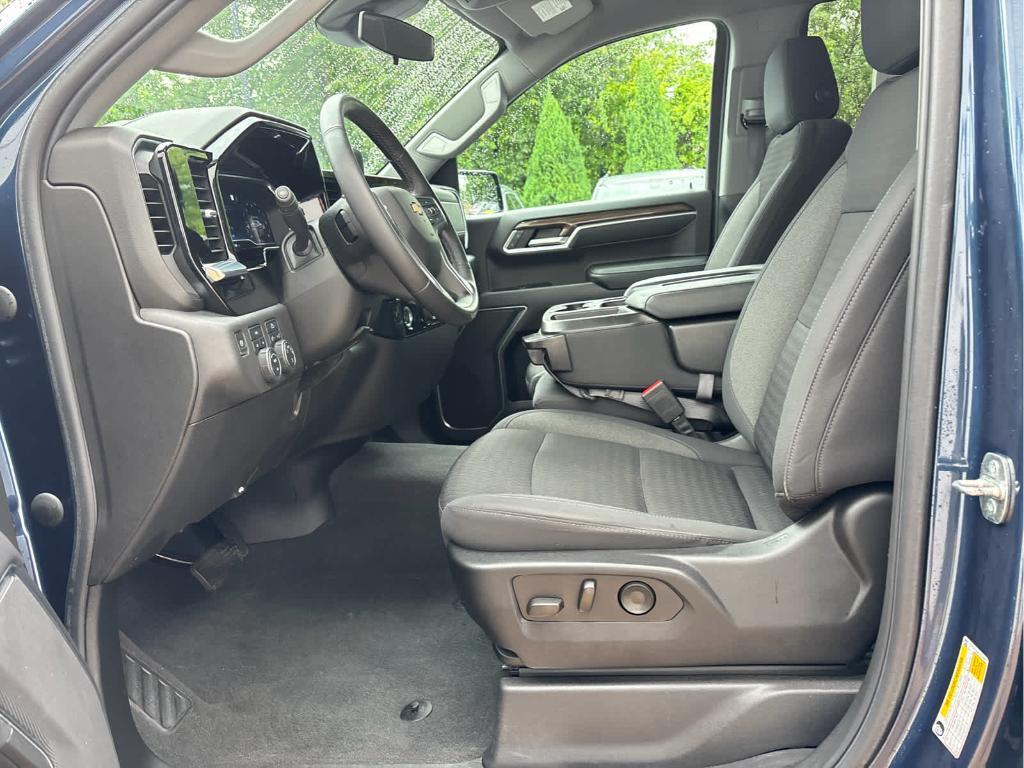 used 2022 Chevrolet Silverado 1500 car, priced at $36,999