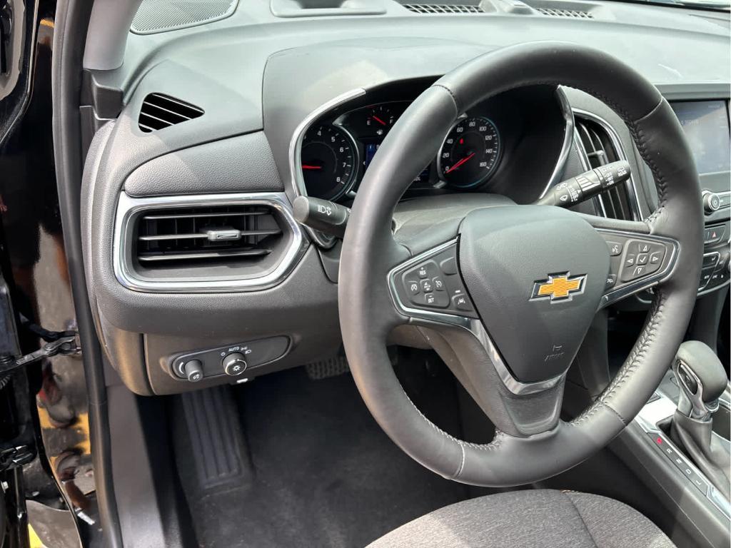 used 2022 Chevrolet Equinox car, priced at $19,799