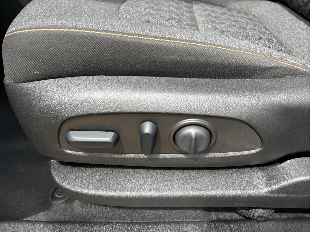 used 2022 Chevrolet Equinox car, priced at $19,799