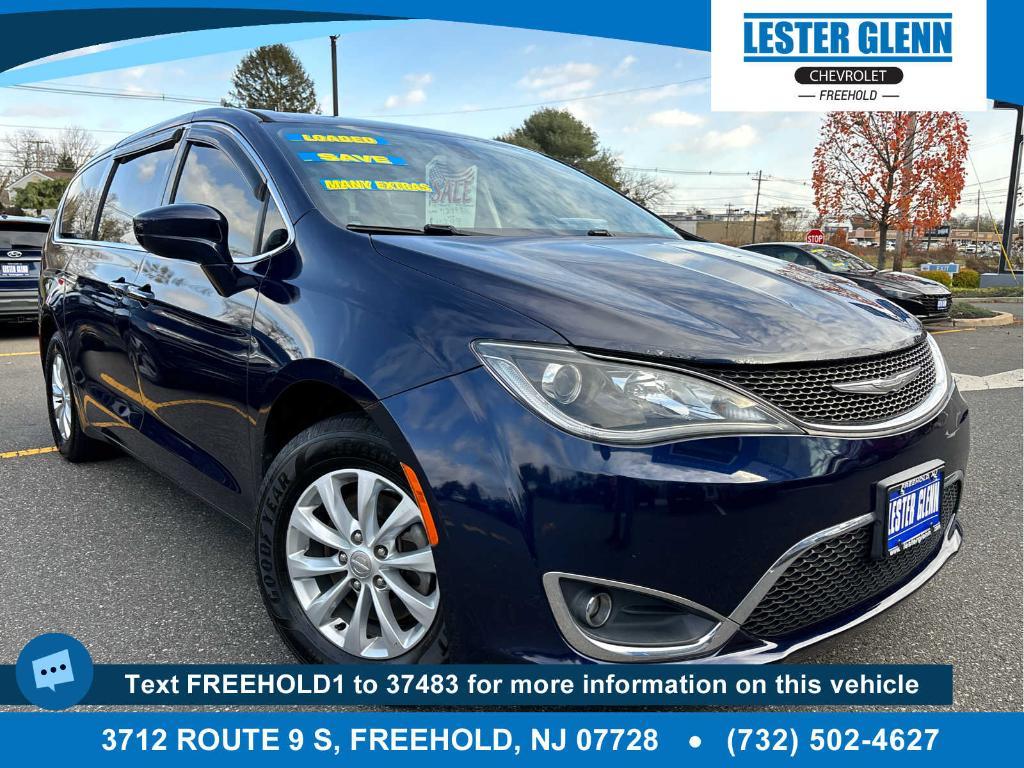 used 2018 Chrysler Pacifica car, priced at $12,999