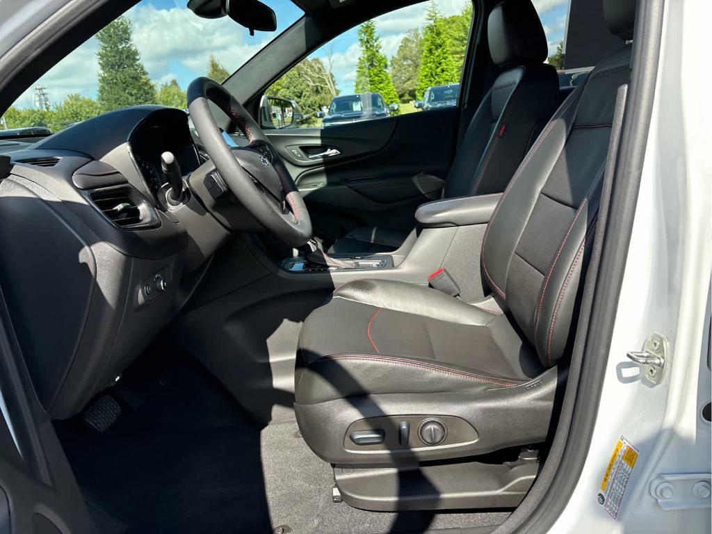 used 2023 Chevrolet Equinox car, priced at $24,399