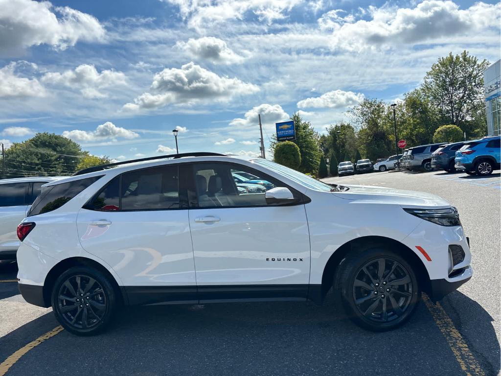used 2023 Chevrolet Equinox car, priced at $24,399