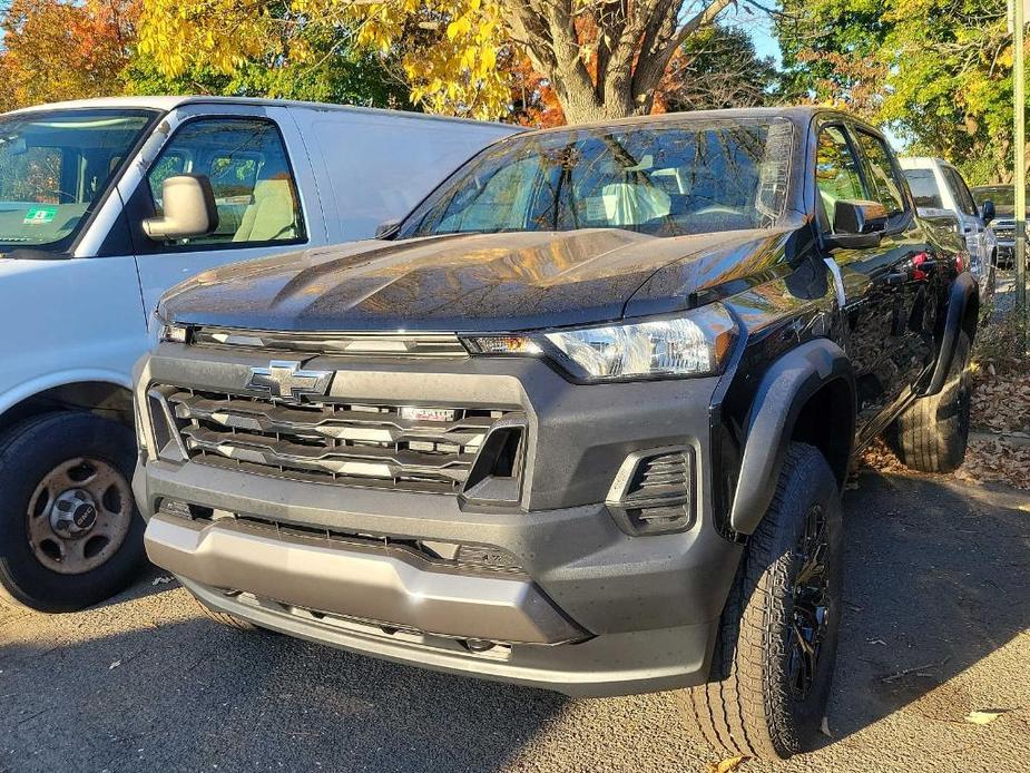 new 2024 Chevrolet Colorado car, priced at $42,385