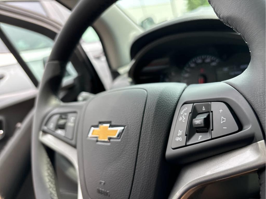 used 2022 Chevrolet Trax car, priced at $19,299