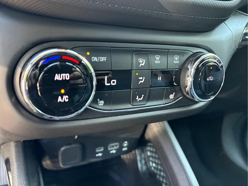 used 2023 Chevrolet TrailBlazer car, priced at $21,218