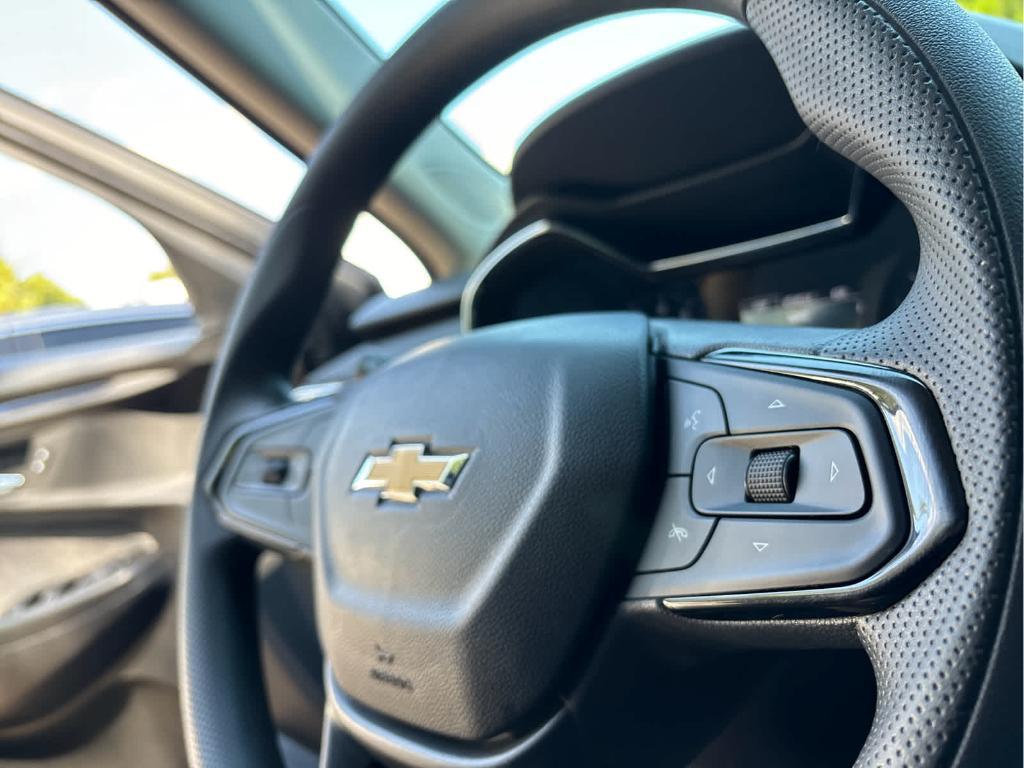 used 2023 Chevrolet TrailBlazer car, priced at $21,218