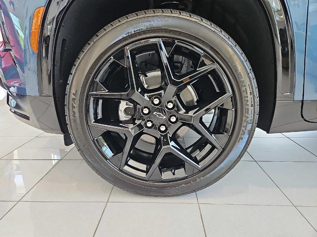 new 2025 Chevrolet Traverse car, priced at $57,307