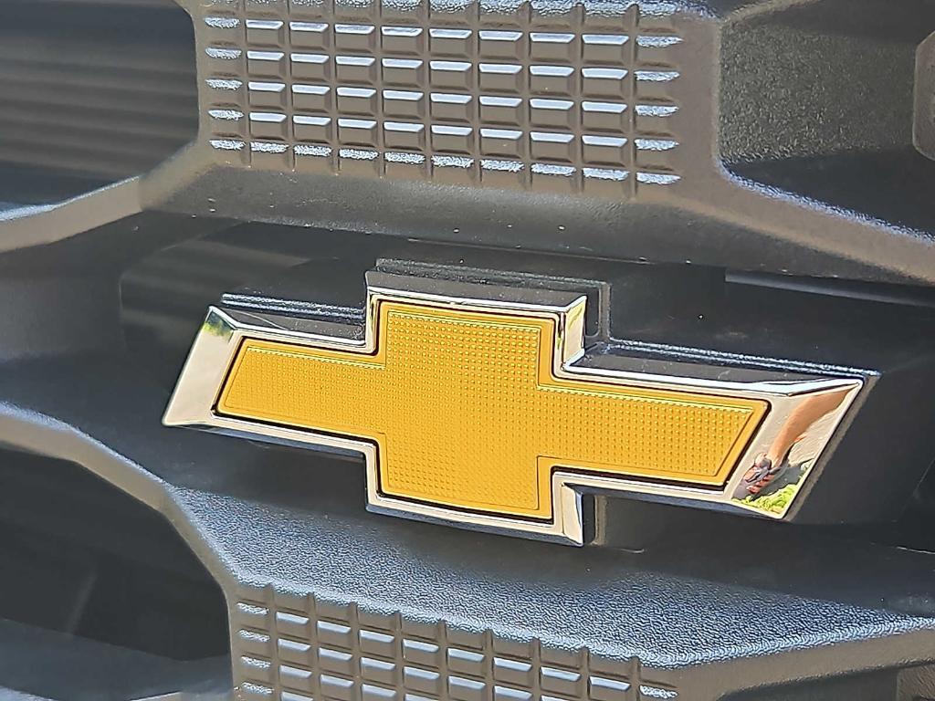 new 2025 Chevrolet Silverado 1500 car, priced at $44,013