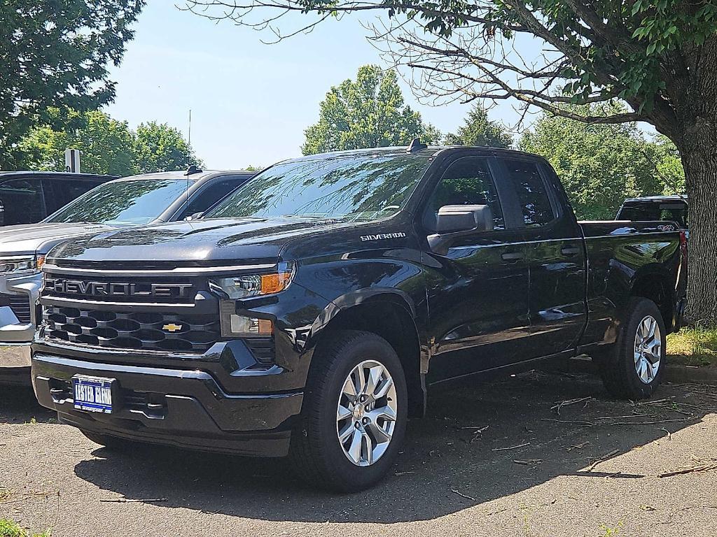 new 2025 Chevrolet Silverado 1500 car, priced at $44,013