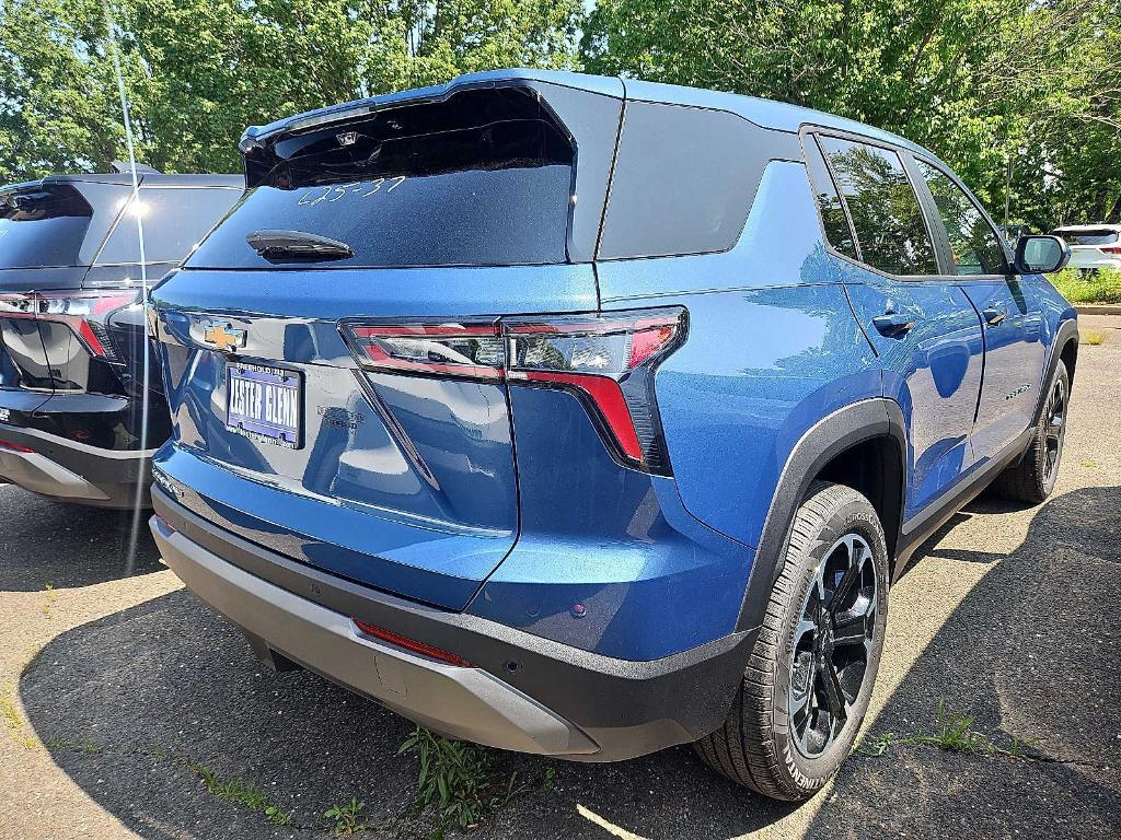 new 2026 Chevrolet Equinox car, priced at $34,148