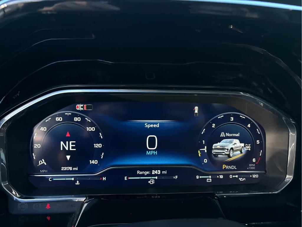 used 2024 Chevrolet Silverado 1500 car, priced at $41,999