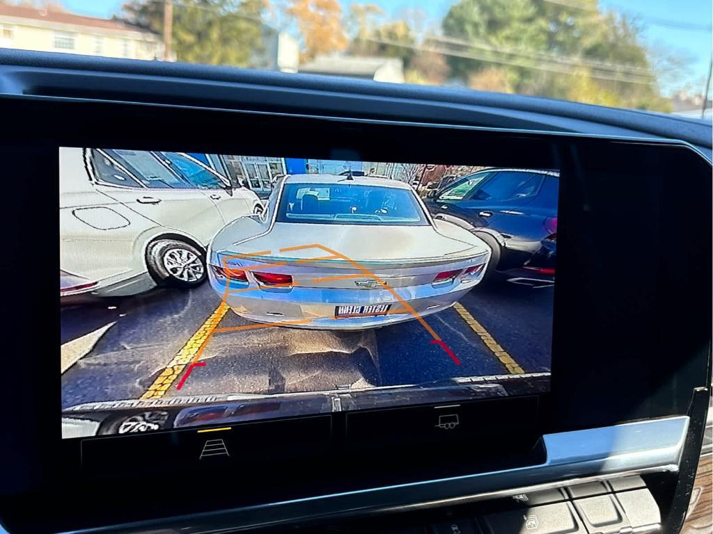 used 2024 Chevrolet Silverado 1500 car, priced at $41,999