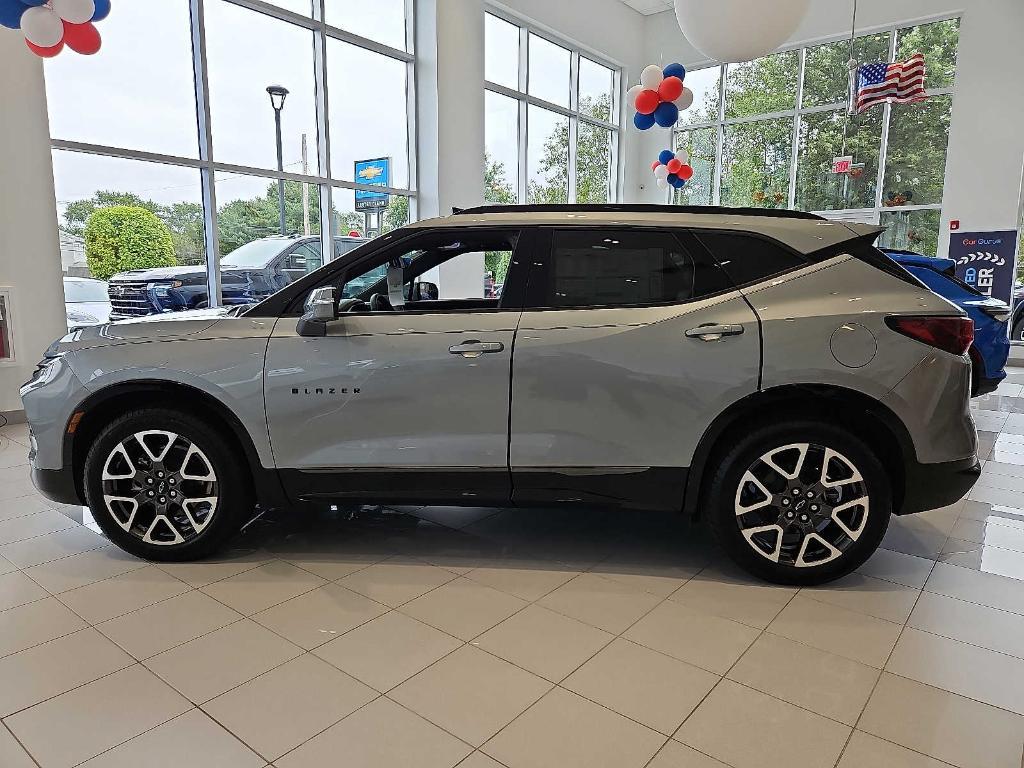 new 2025 Chevrolet Blazer car, priced at $45,143